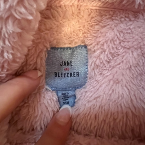 Jane and Bleecker Pink Fuzzy Pullover Pj Top - Picture 3 of 5